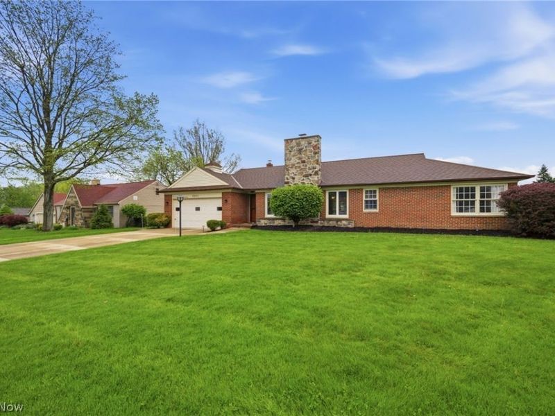 2251 Pine Ridge Drive , Wickliffe, OH 44092 Photo 42