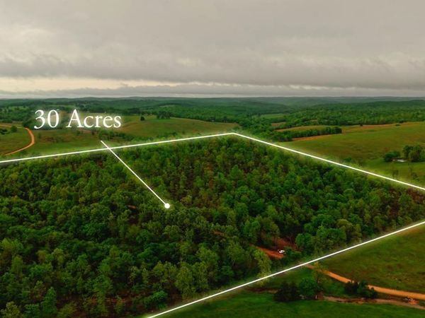 000 Union Hill Rd , Mammoth Spring, AR 72554