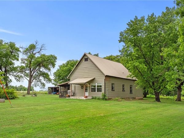 2049 CR 2300 N/A, Caney, KS 67333