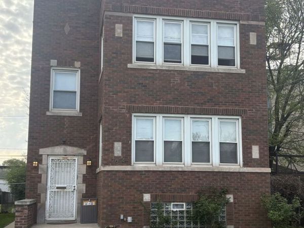 7614 S Harvard Avenue , Chicago, IL 60620
