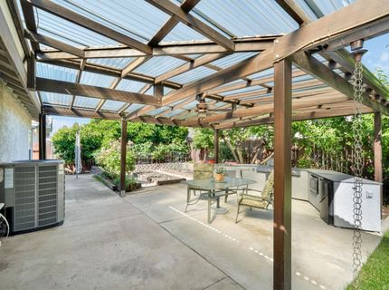 1122 Yolanda Dr, Yuba City, CA 95993 Photo