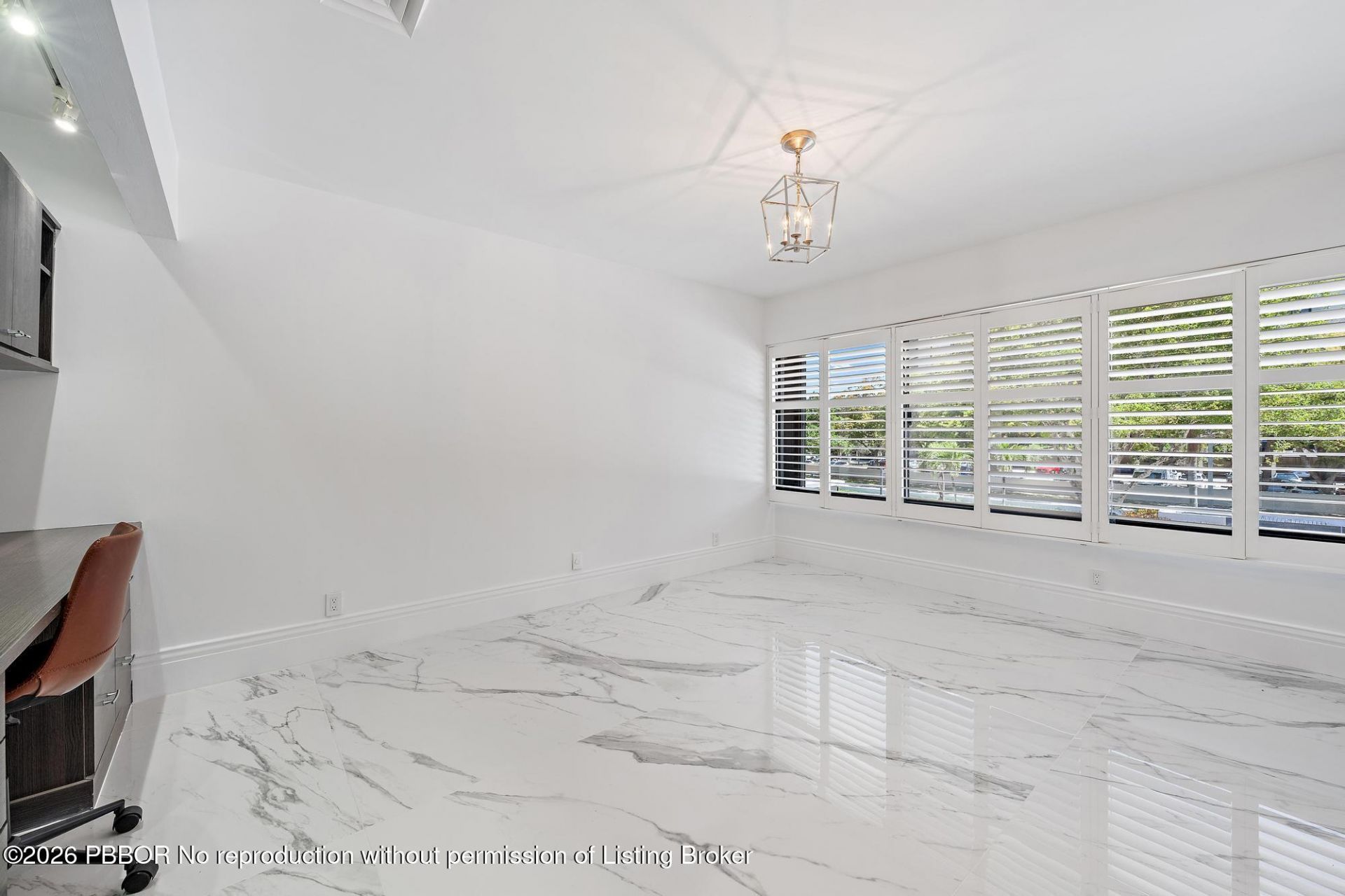 2435 Presidential Way, Unit H, West Palm Beach, FL 33401 Photo