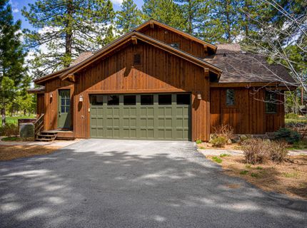 12445 Lookout Loop, Truckee, CA 96161 Photo
