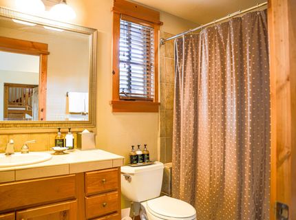 12445 Lookout Loop, Truckee, CA 96161 Photo