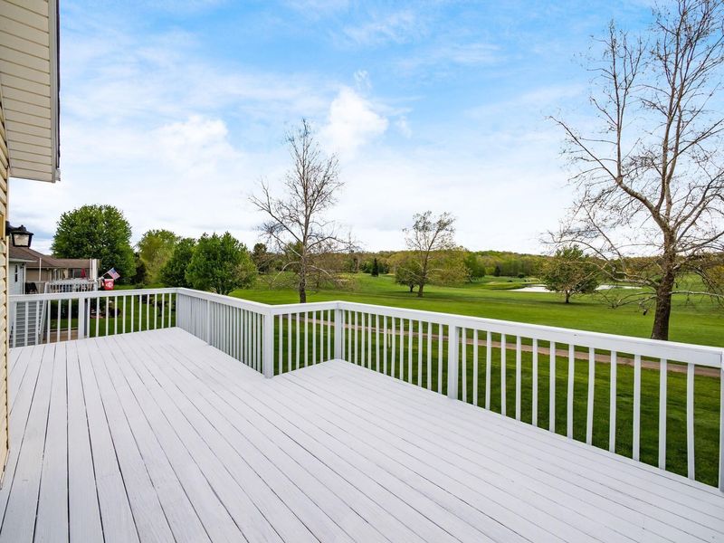 868 Fairway Drive , Howard, OH 43028 Photo 6