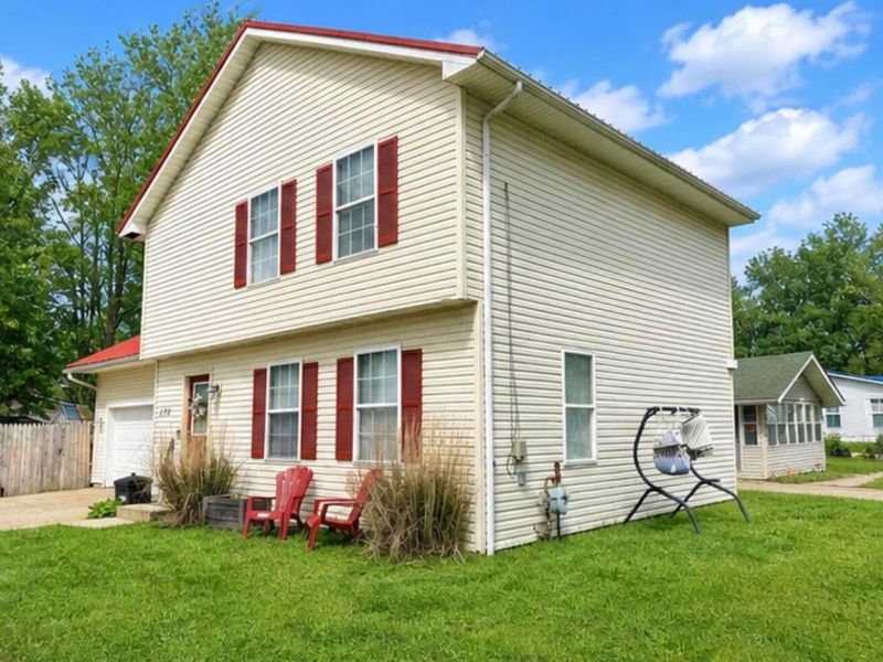 172 Lake Street, Buckeye Lake, OH 43008 Photo 3