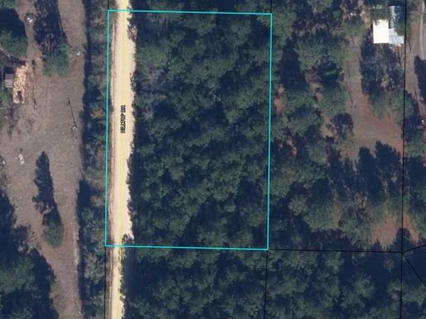 1507 Hilltop Road, Bonifay, FL 32425