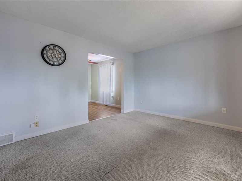 7278 Beth Court, Carlisle, OH 45005 Photo 5