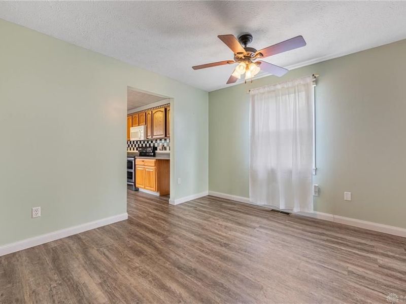 7278 Beth Court, Carlisle, OH 45005 Photo 6