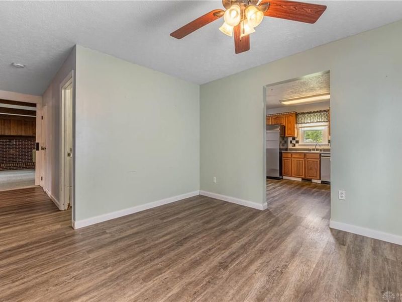 7278 Beth Court, Carlisle, OH 45005 Photo 8