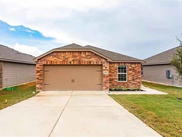 1013 Riverdale CV, Jarrell, TX 76537