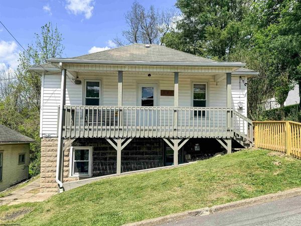 129 Thorn Street, Clarksburg, WV 26301