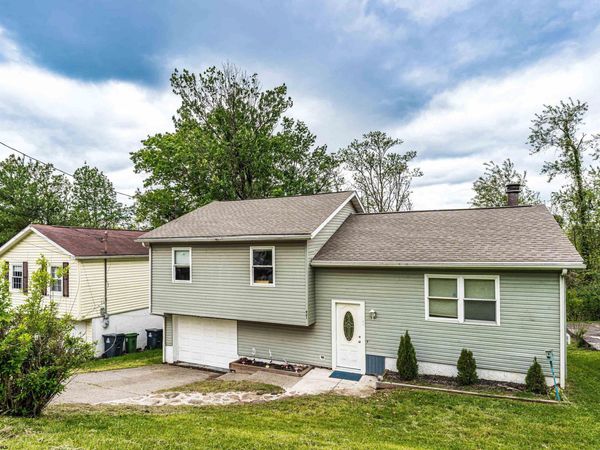 921 Revere Street, Morgantown, WV 26505