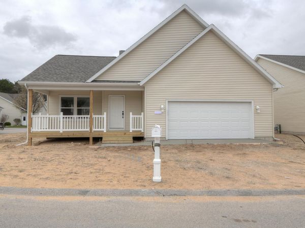 2793 Garnet Court, Traverse City, MI 49684