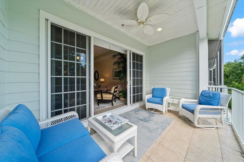 2340 Water Oaks Court, Unit 223, Vero Beach, FL 32962 Photo
