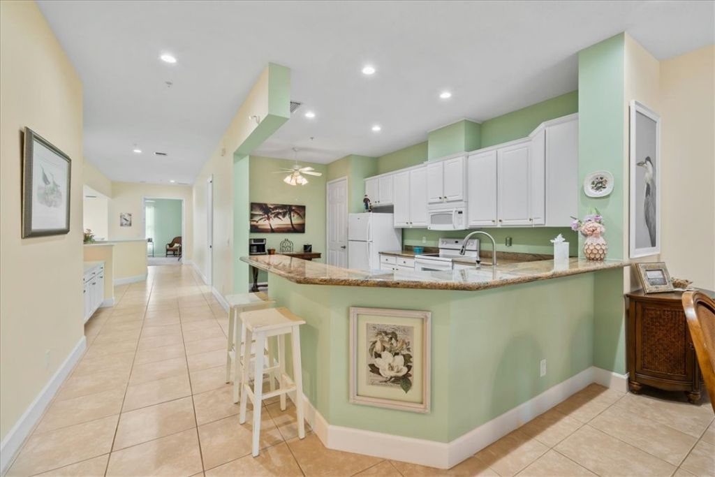 2340 Water Oaks Court, Unit 223, Vero Beach, FL 32962 Photo