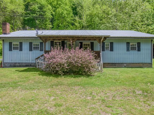 231 Ollis Bowers Hill Road, Kingsport, TN 37664