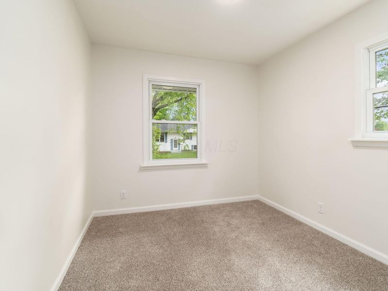 543 Knights Avenue , Columbus, OH 43230 Photo 16