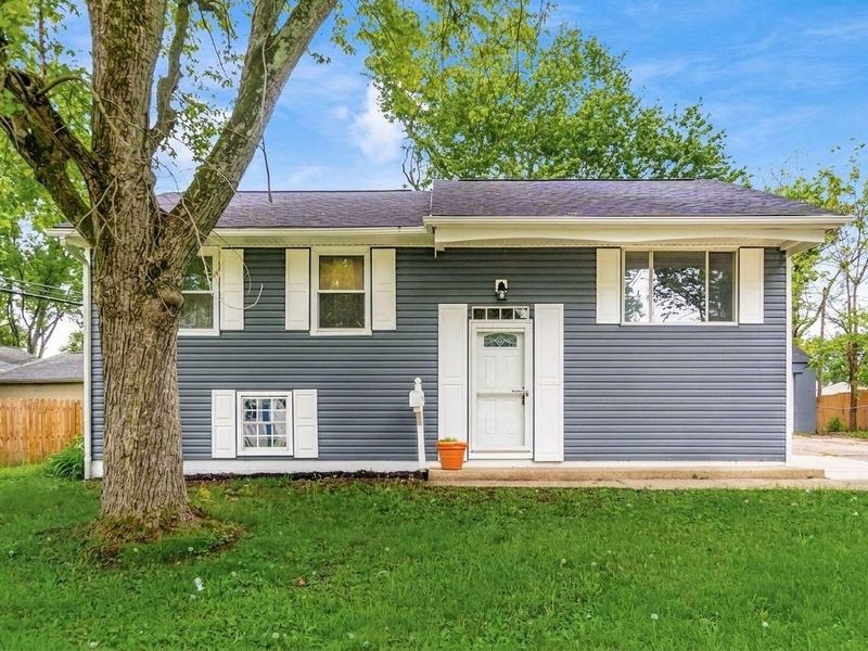 543 Knights Avenue , Columbus, OH 43230 Photo 2