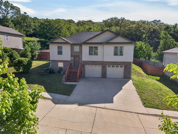 186 Settlers Pass, Waynesville, MO 65583