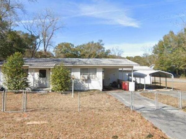 482 E Bowers Avenue, Crestview, FL 32539