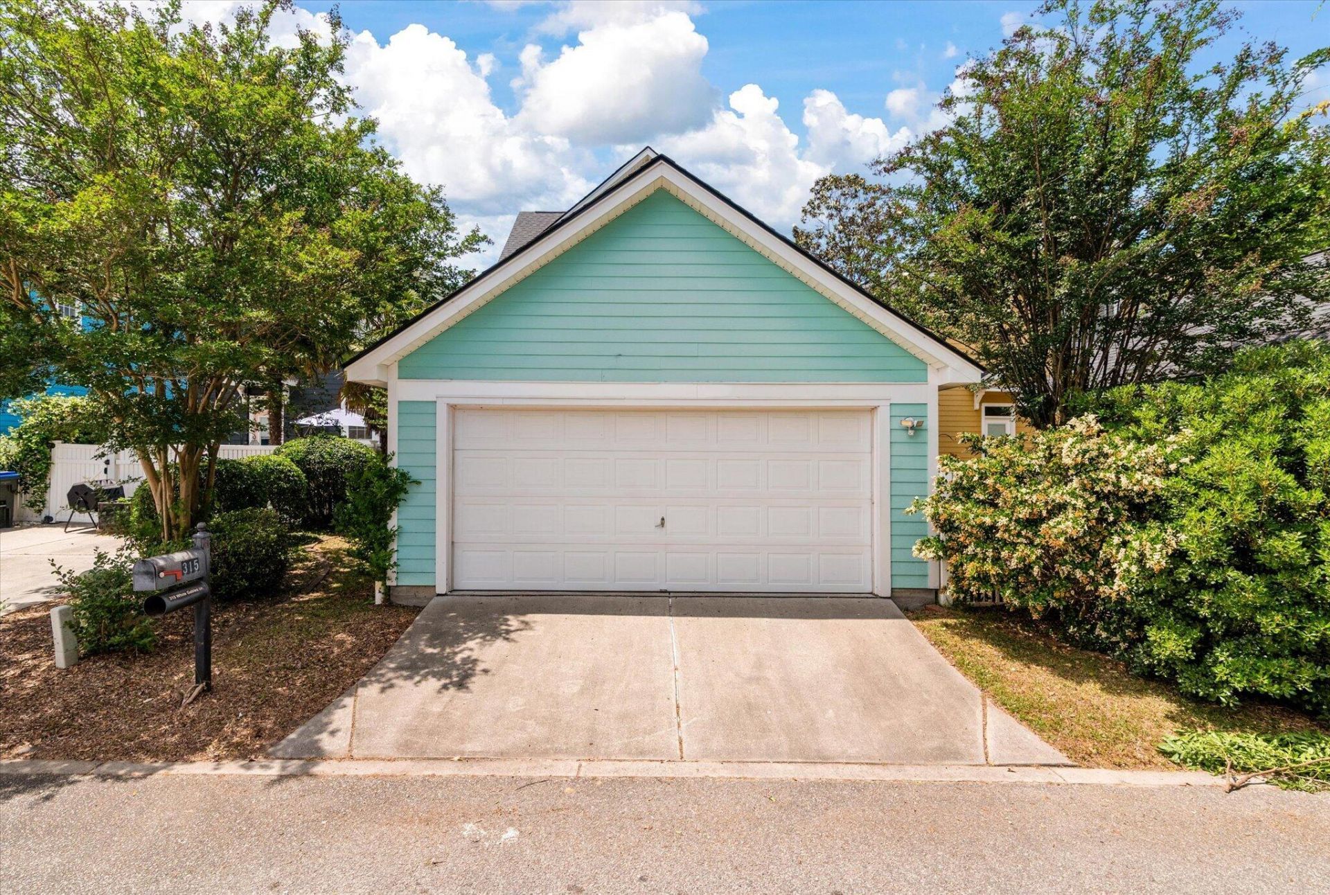 315 White Gables Drive Photo 26