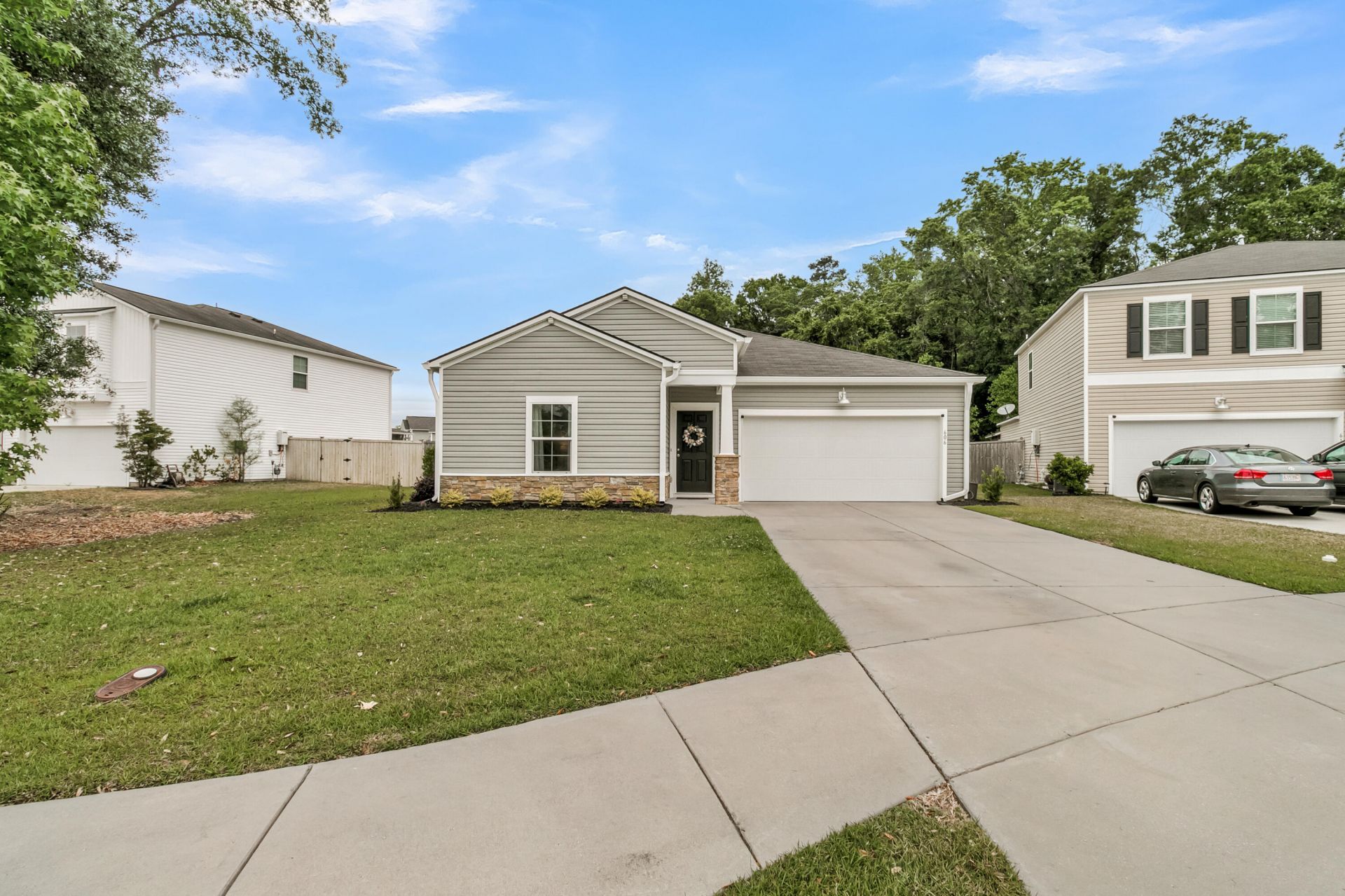 606 Bramblewood Court Photo 10