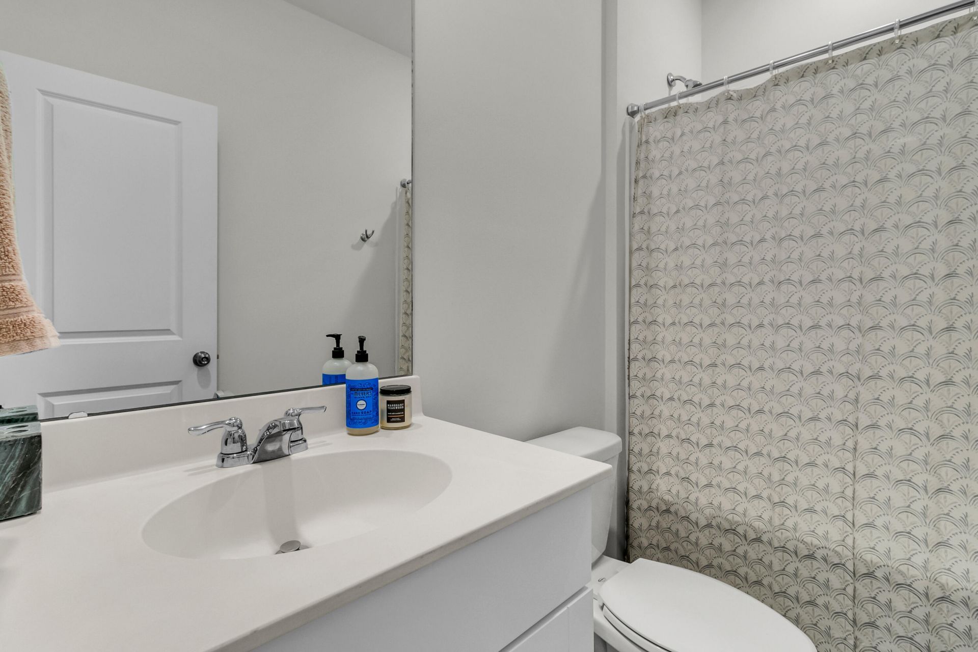 606 Bramblewood Court Photo 15