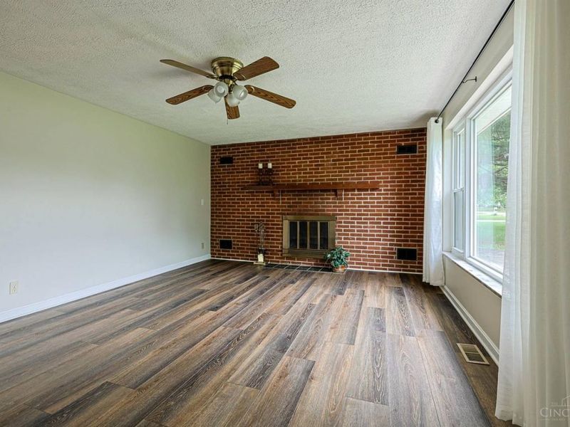 990 Joyce Drive, Union Twp, OH 45103 Photo 4