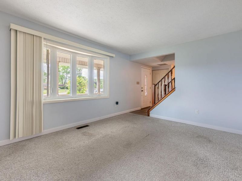 7278 Beth Court, Carlisle, OH 45005 Photo 5
