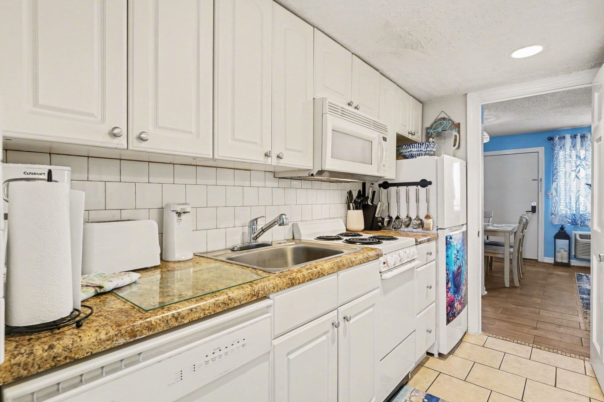 2001 S Ocean Blvd.  Photo 8