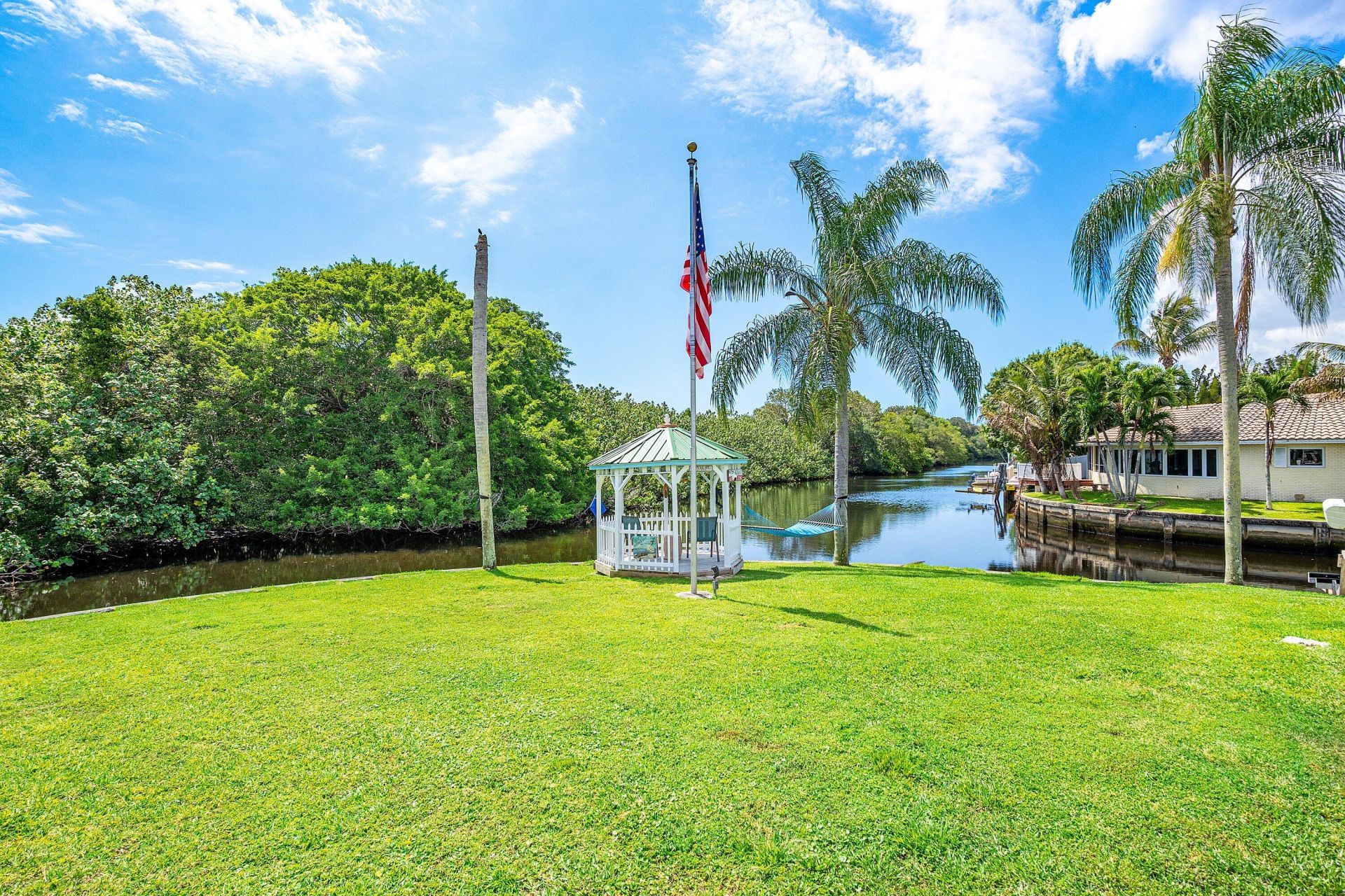 598 W Palmetto Park Road, Boca Raton, FL 33432 Photo