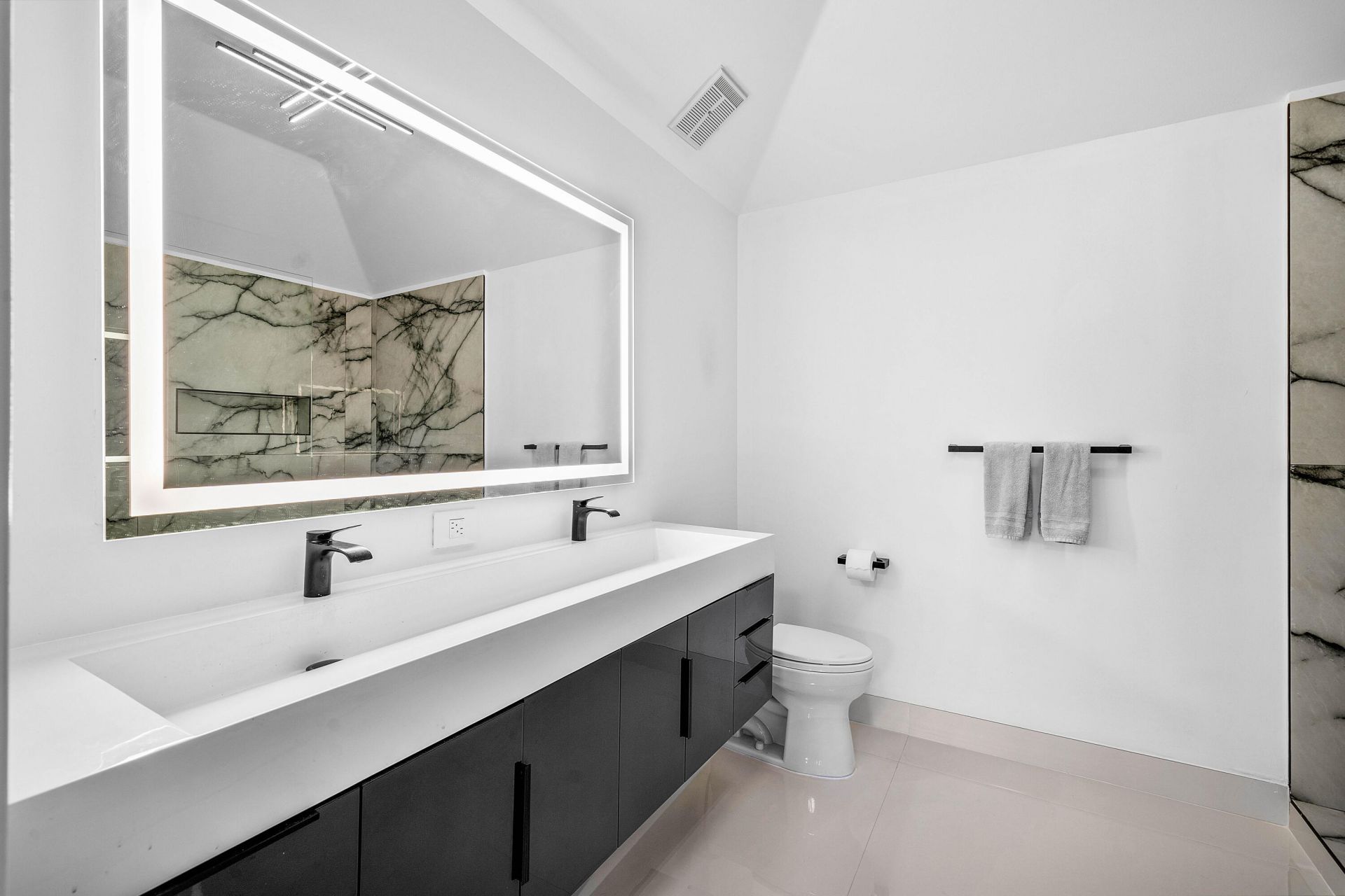 5196 Lake Catalina Drive, Unit B, Boca Raton, FL 33496 Photo