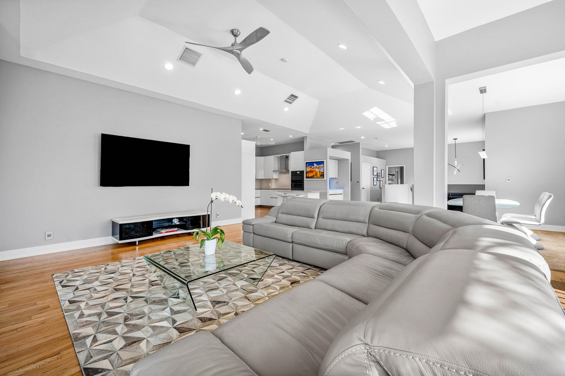 5196 Lake Catalina Drive, Unit B, Boca Raton, FL 33496 Photo