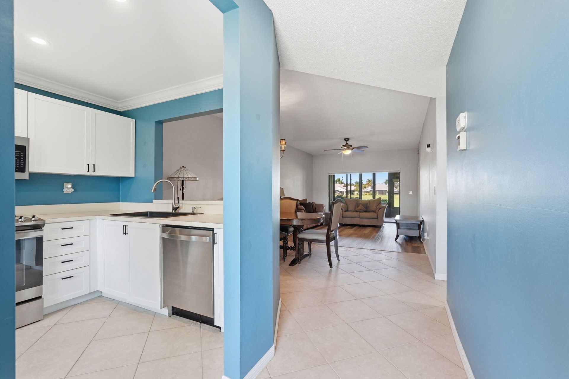 6901 SE Constitution Boulevard, Unit 102, Hobe Sound, FL 33455 Photo