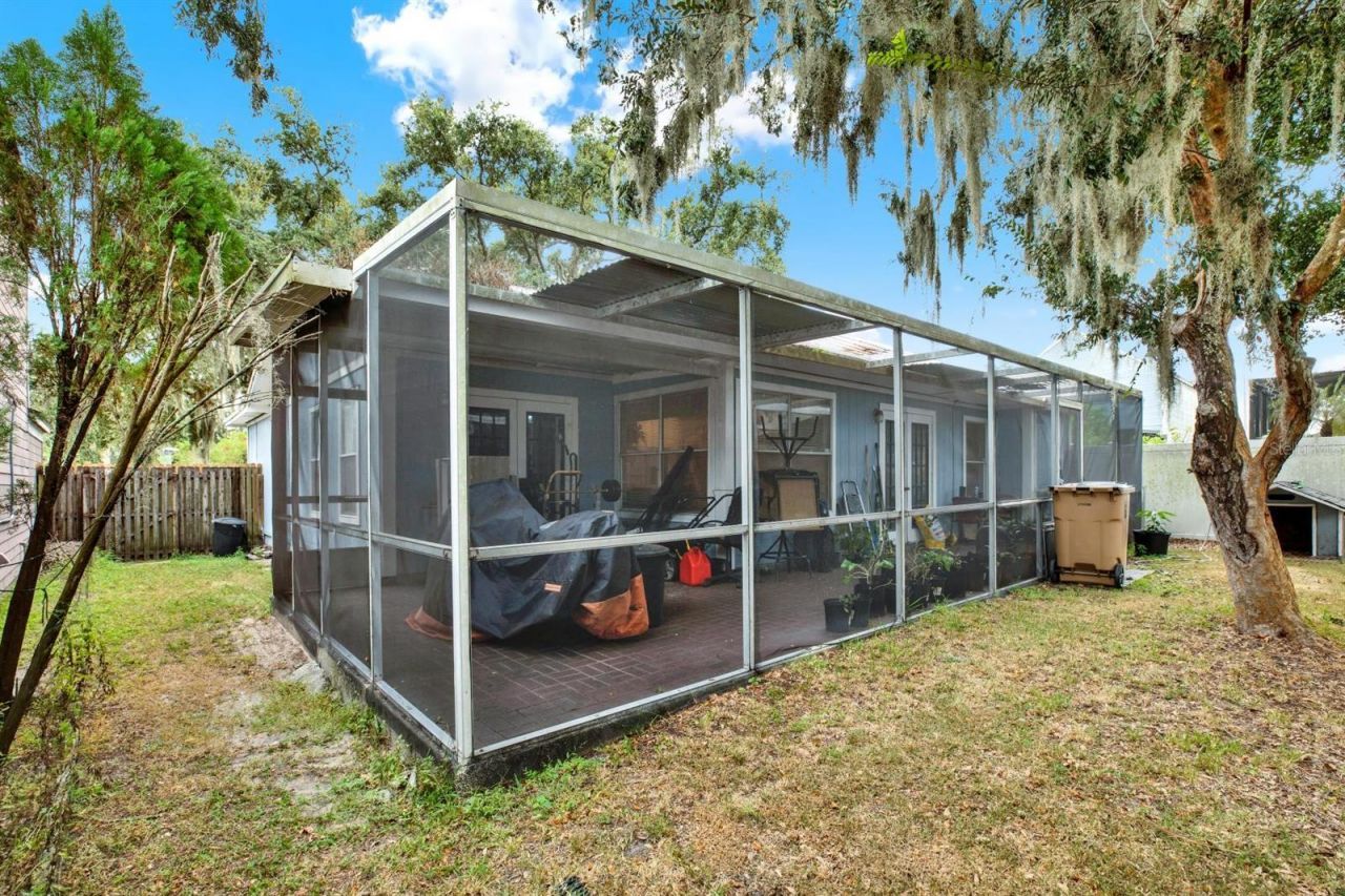 7502 Gadsden Drive, Temple Terrace, FL 33637 Photo