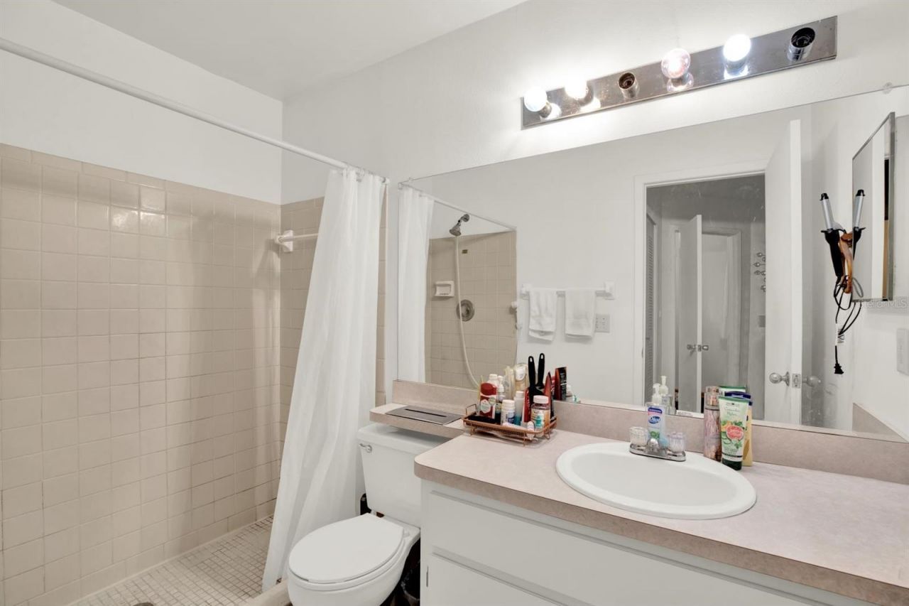 7502 Gadsden Drive, Temple Terrace, FL 33637 Photo