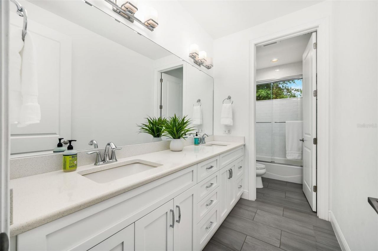 3024 SW 111th Way, Gainesville, FL 32608 Photo