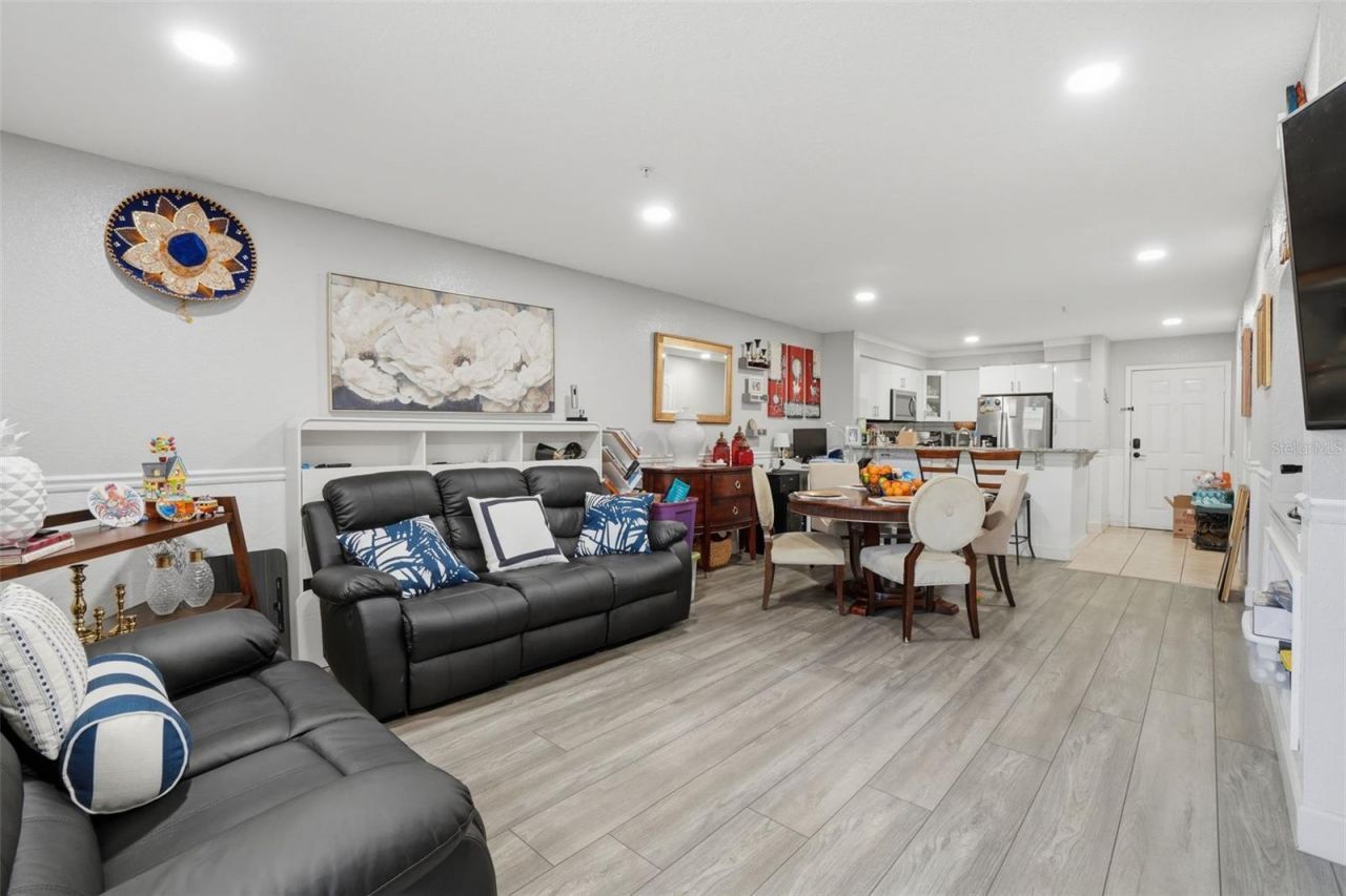14036 Fairway Island Drive, Unit 1515, Orlando, FL 32837 Photo