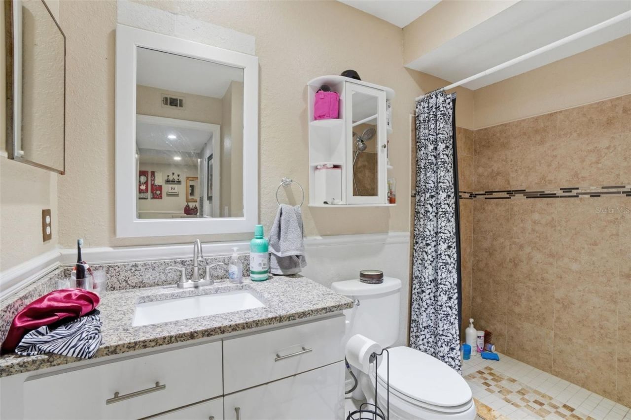 14036 Fairway Island Drive, Unit 1515, Orlando, FL 32837 Photo