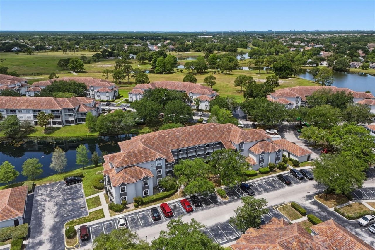 14036 Fairway Island Drive, Unit 1515, Orlando, FL 32837 Photo