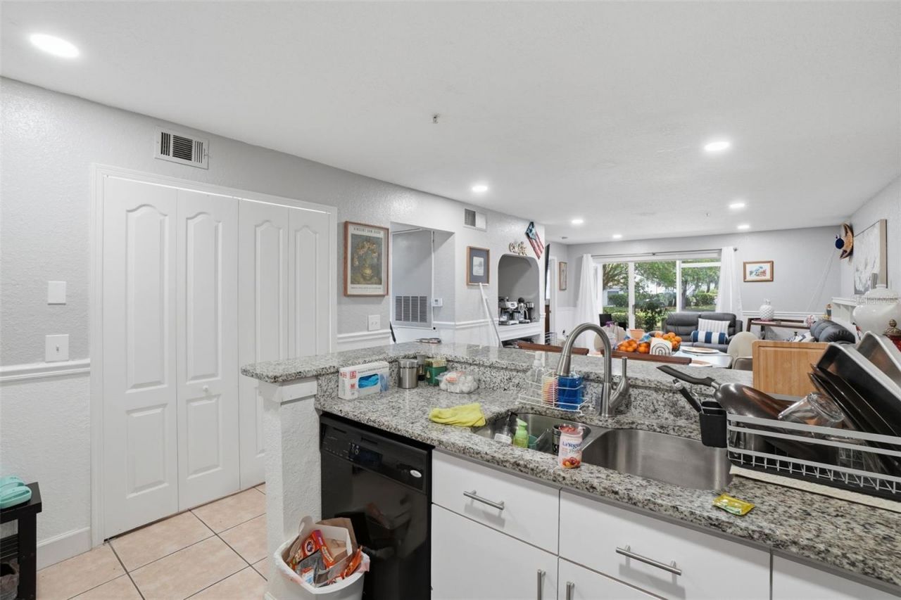 14036 Fairway Island Drive, Unit 1515, Orlando, FL 32837 Photo