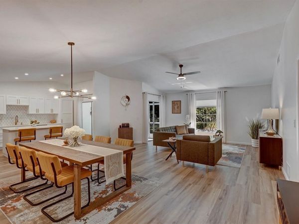 3925 OAKHURST BOULEVARD, SARASOTA, FL 34233