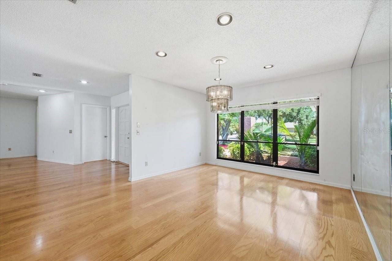 4326 Middle Lake Drive, Tampa, FL 33624 Photo