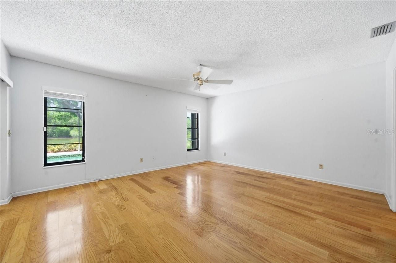 4326 Middle Lake Drive, Tampa, FL 33624 Photo