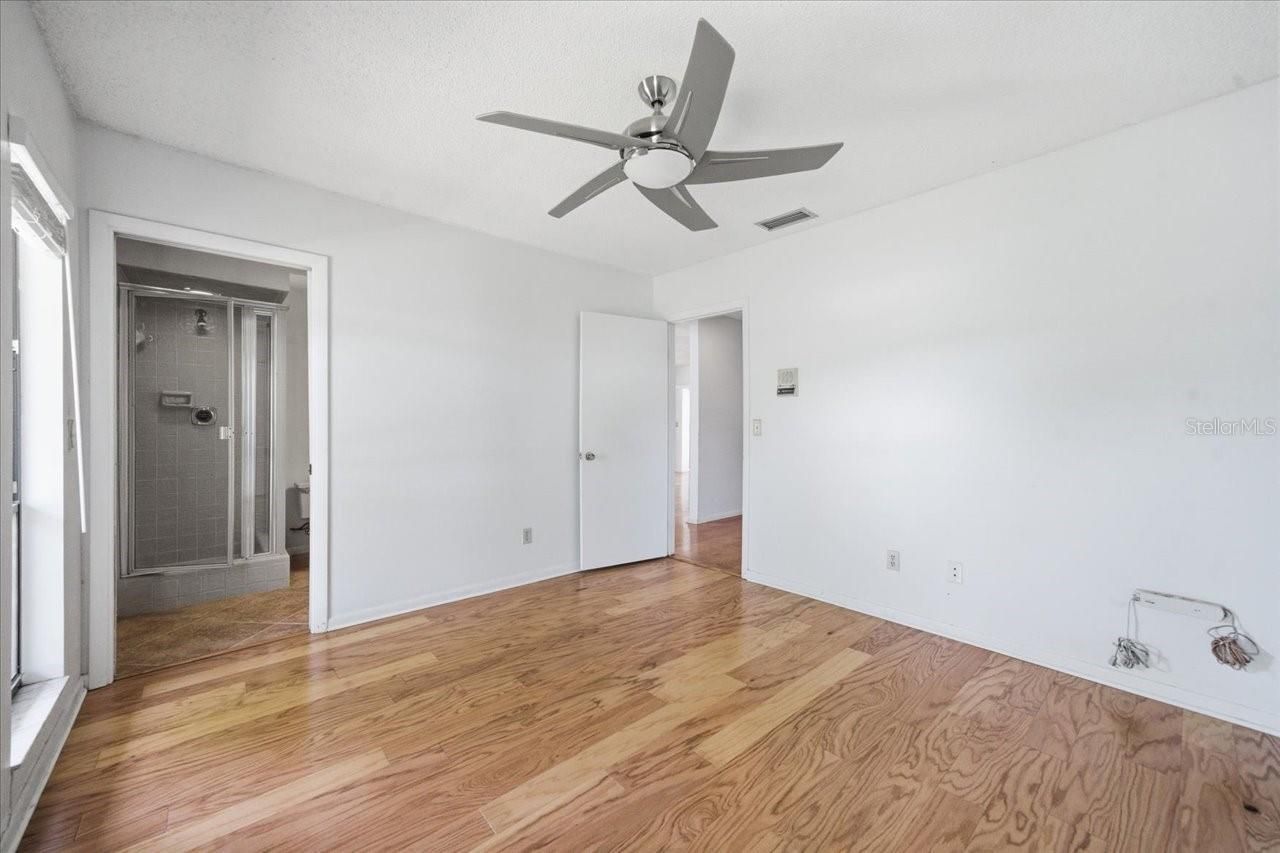 4326 Middle Lake Drive, Tampa, FL 33624 Photo