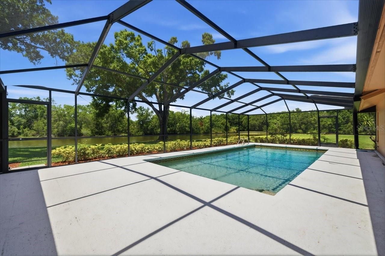 4326 Middle Lake Drive, Tampa, FL 33624 Photo