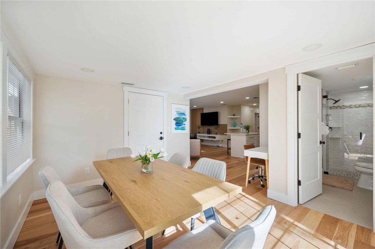 2205 Floyd Street , Sarasota, FL 34239 Photo