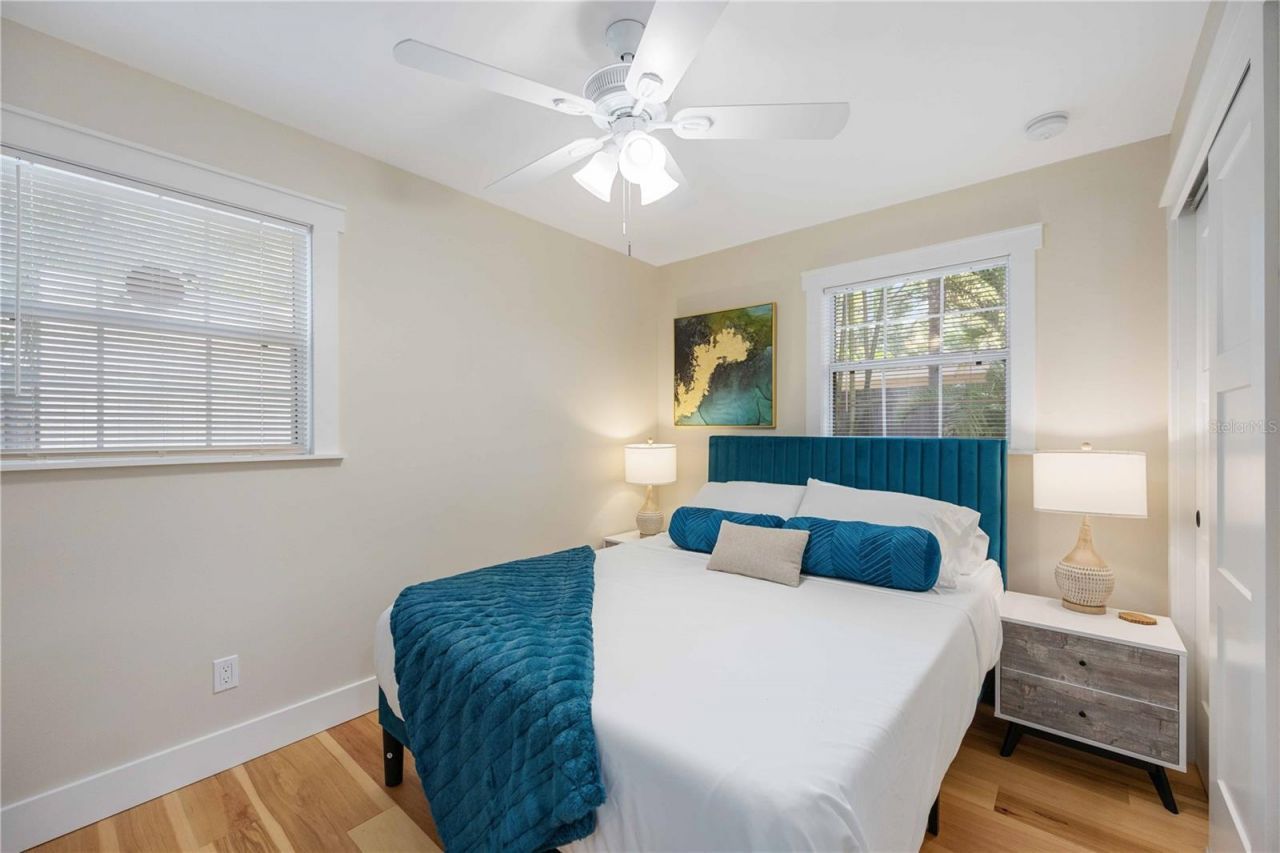 2205 Floyd Street , Sarasota, FL 34239 Photo