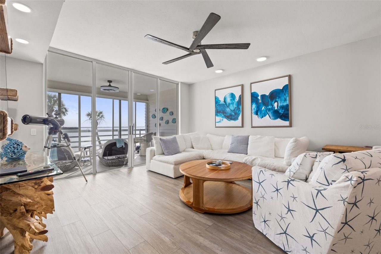 615 Dream Island Place, Unit 210, Longboat Key, FL 34228 Photo